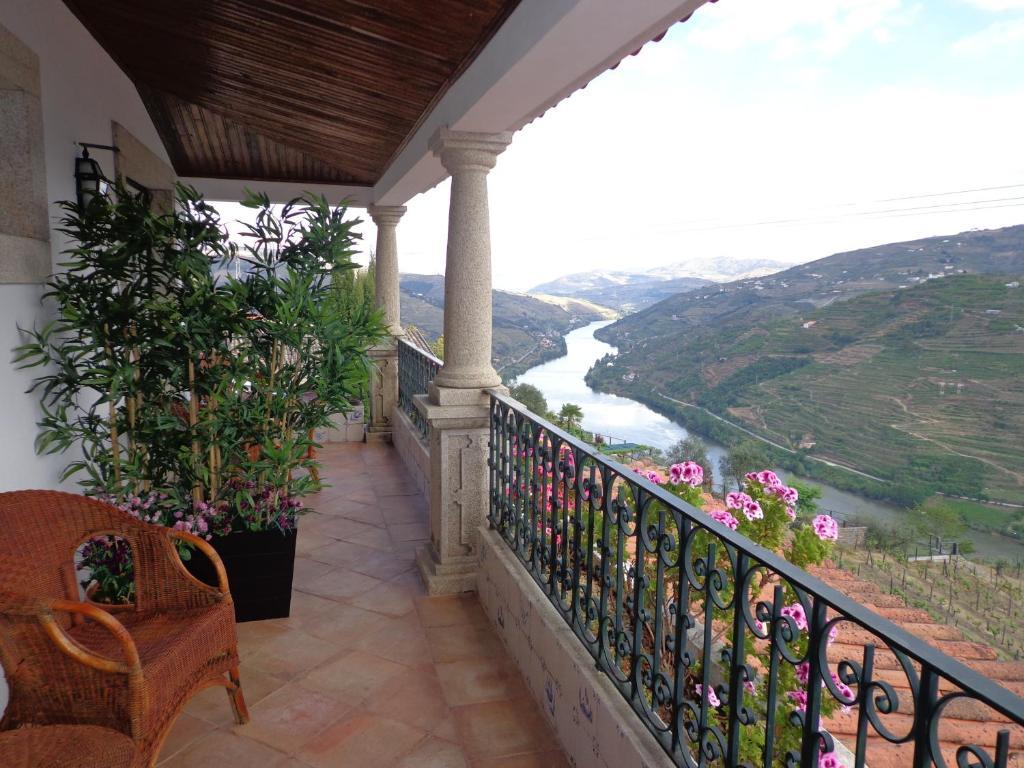 Casa De Canilhas Guest house
