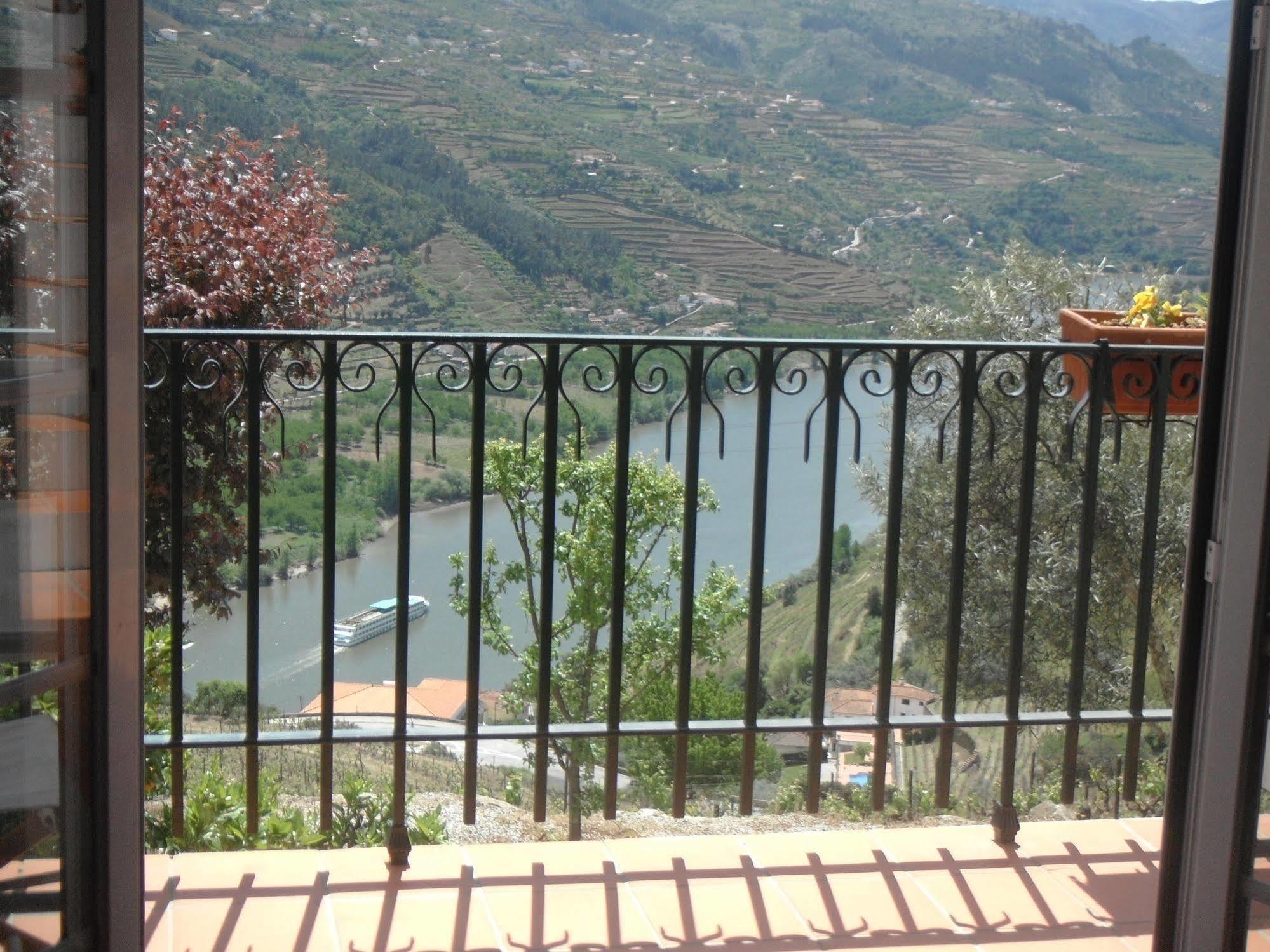 Guest house Casa De Canilhas 3*